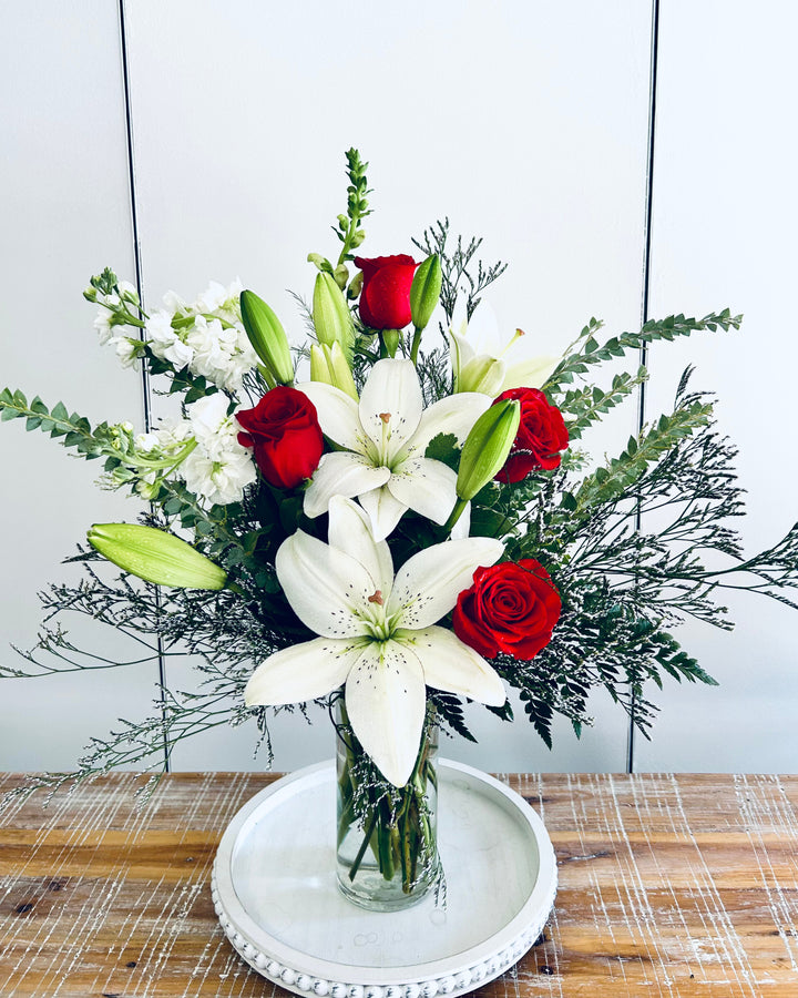 Classic Love Flower Arrangement